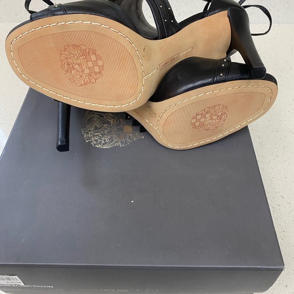 Vince Camuto Roux - Picture 5 of 8